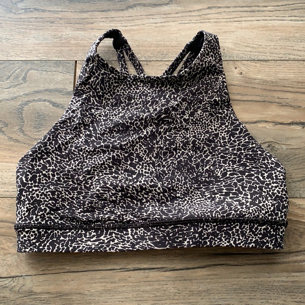 Lululemon High Neck Energy Bra